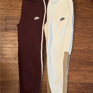 Nike Tech joggers Men’s Adult Small